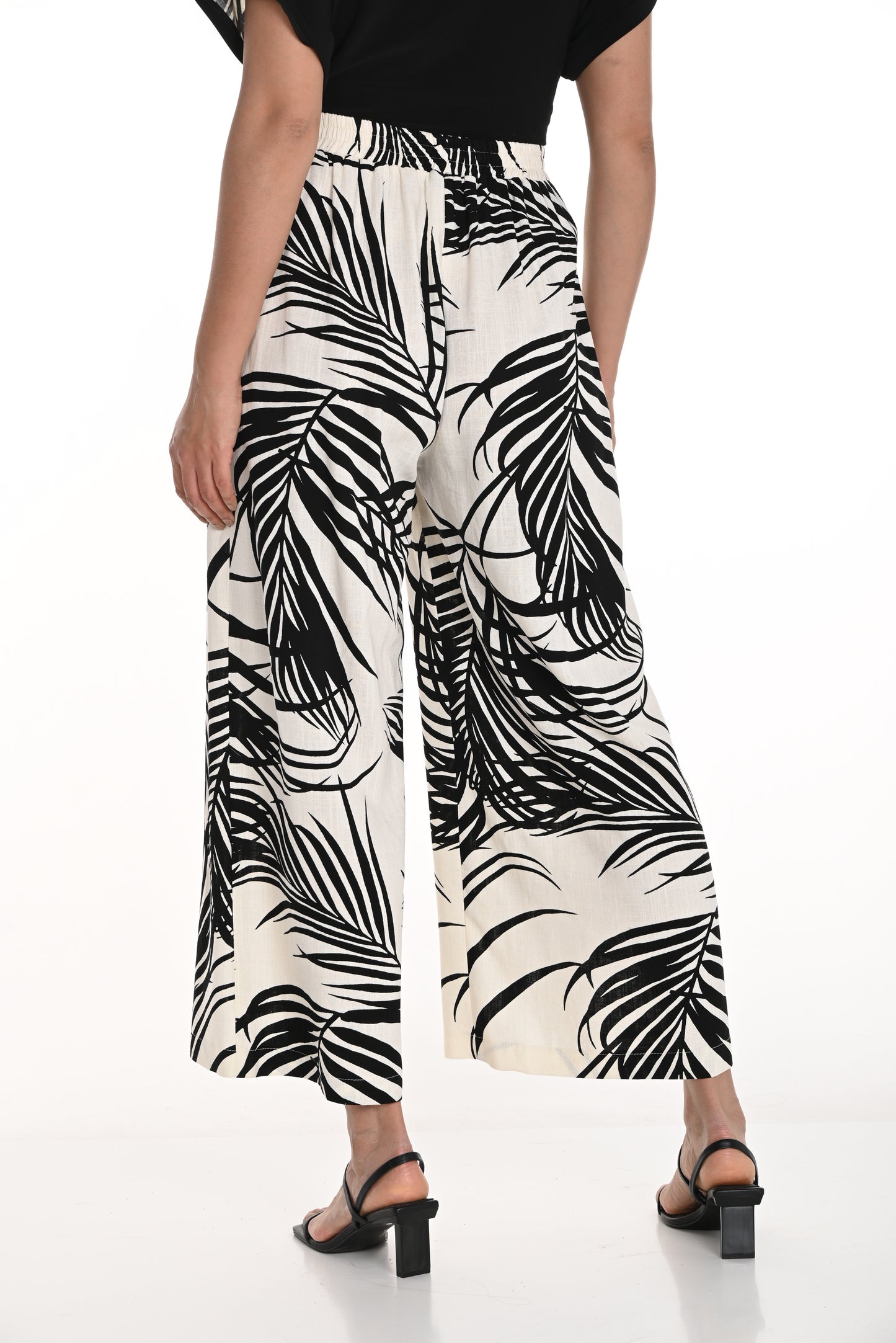 Frank Lyman Pants 256200