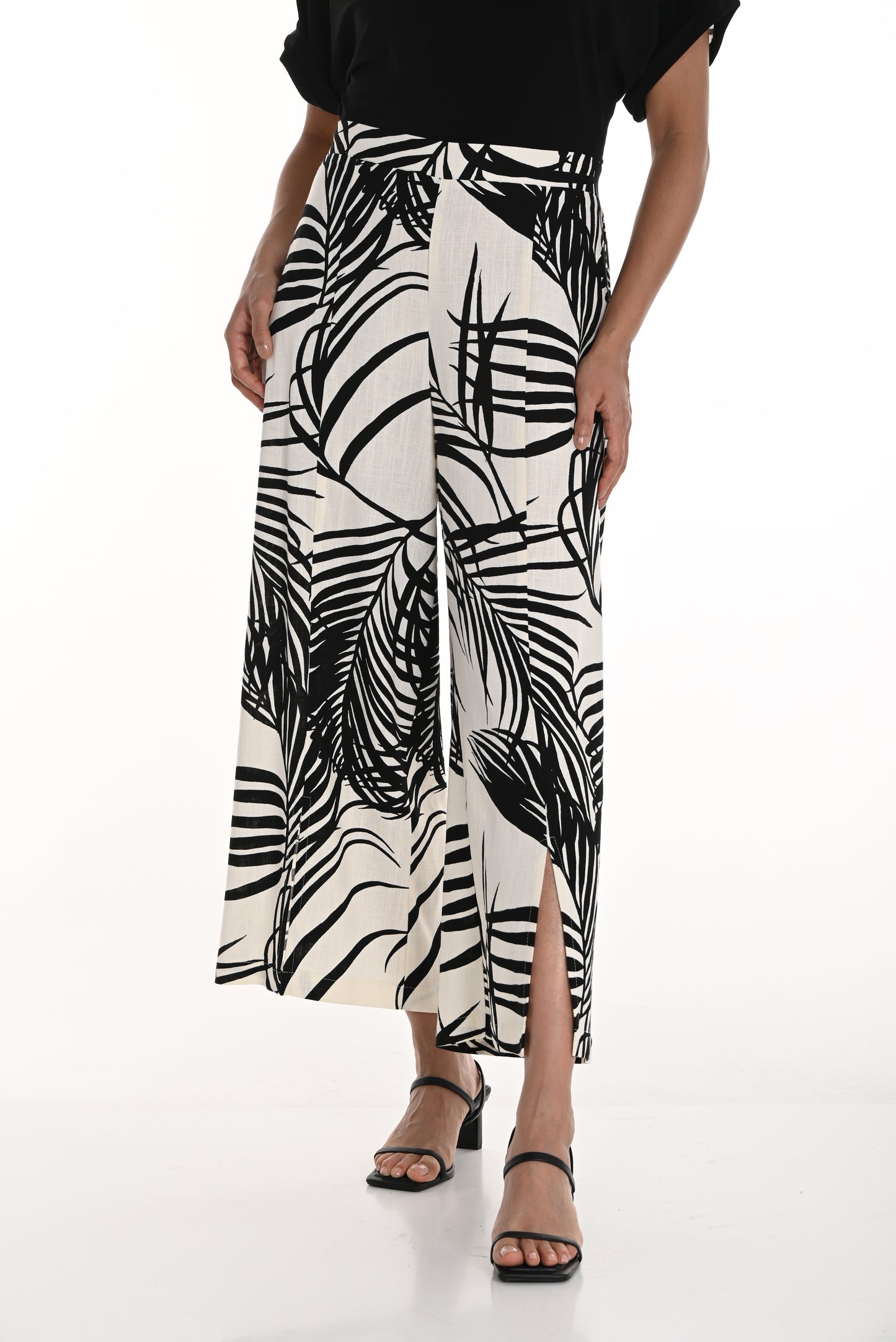 Frank Lyman Pants 256200